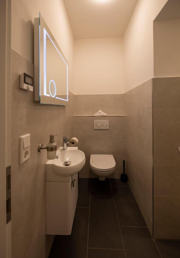 Jaybnb - Gemuetliches Apartment Direkt Am Hafen Von Dortmund Exterior foto
